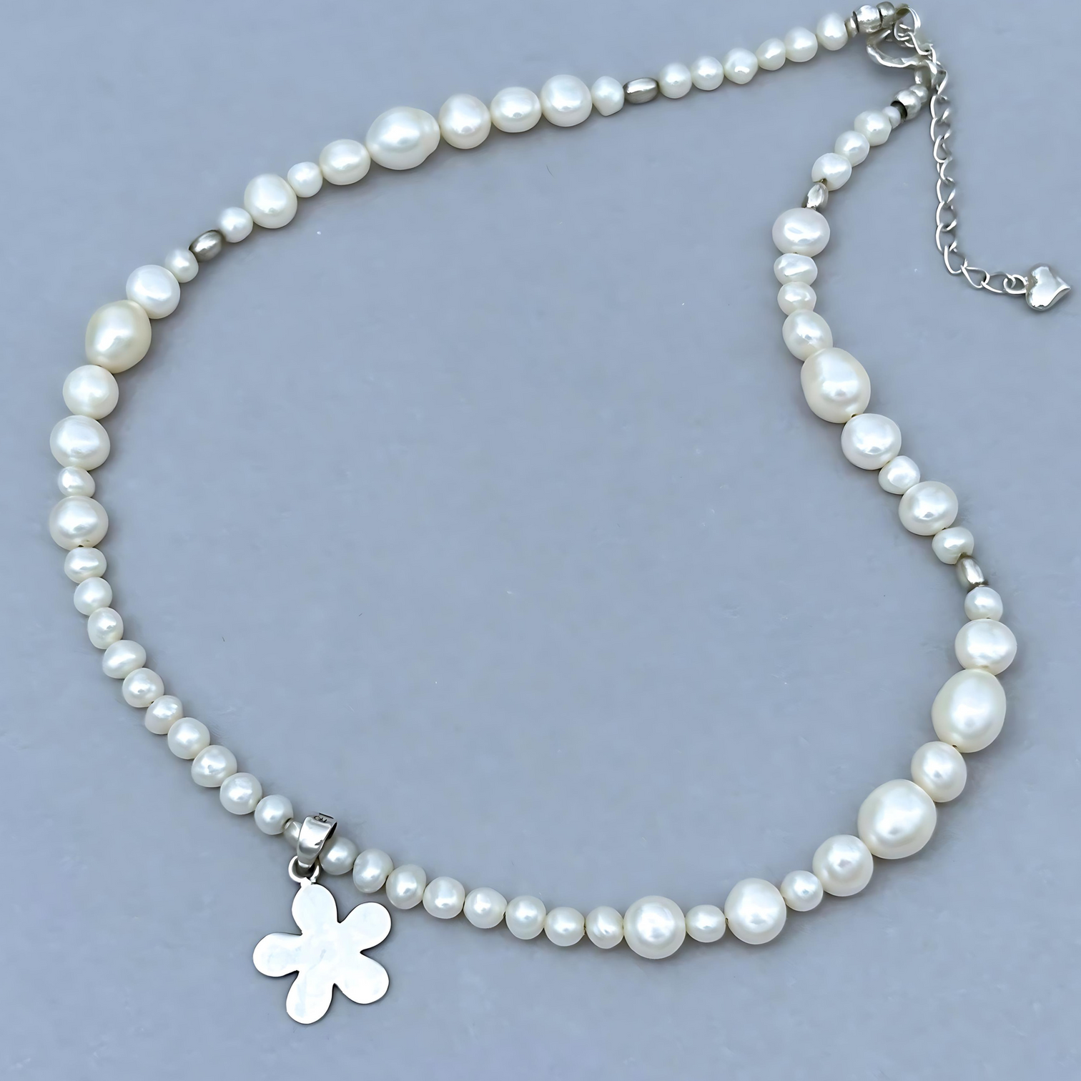 The Daizy Necklace is everything but your Grandmother's Pearl necklace. It is fun, trendy, and at the same time, it has an elegant twist to it.