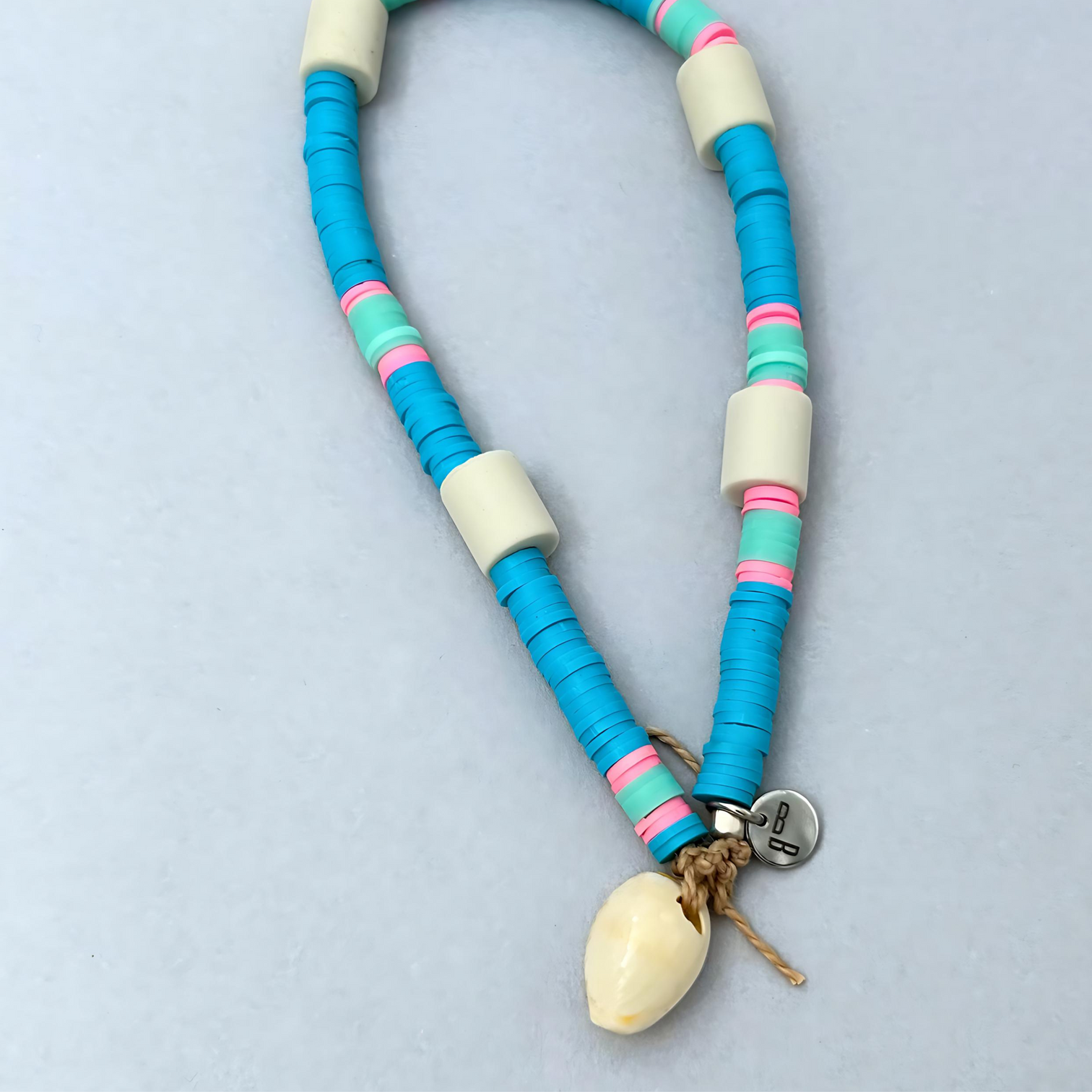 The cool surfer's look anti-tick dog necklace in Galaxiy Blue_wow by Le BijouBijou. Details shot