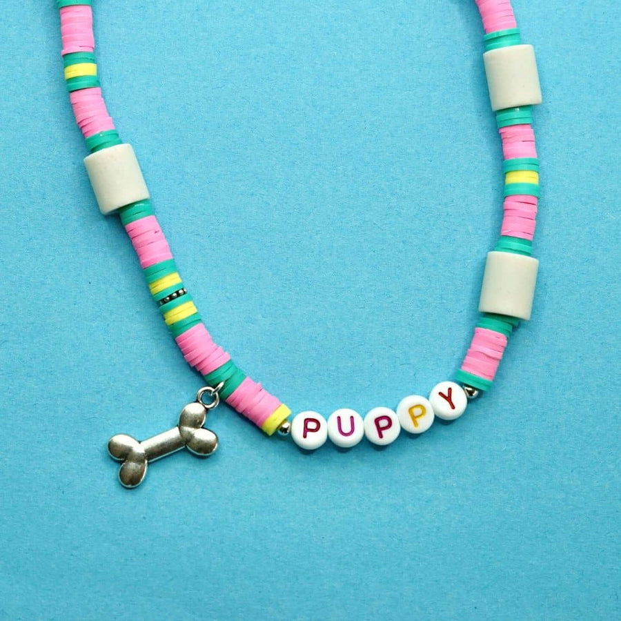 Close up picture of the BB Tick-Away Dog Collar, model Puppy Love, Pink Colour